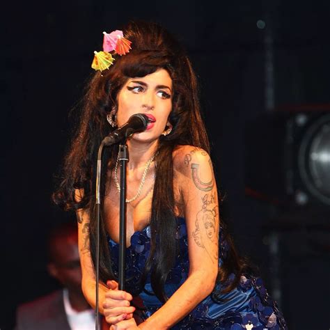 amy winehouse pussy|Amy Winehouse Nude Search (38 results)